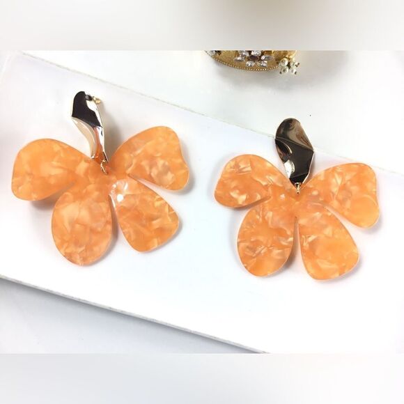 Zara Floreat Earrings - Picture 1 of 16